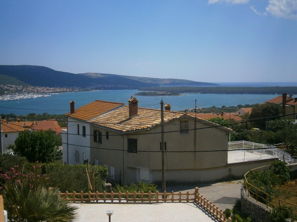Apartments Luce Kornić Rum bild